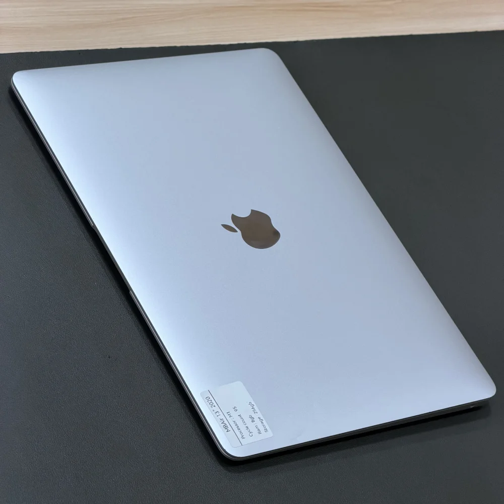 MacBook Air 13.3" M1 photo 6